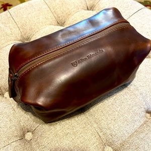 Allen Edmonds Dopp Kit